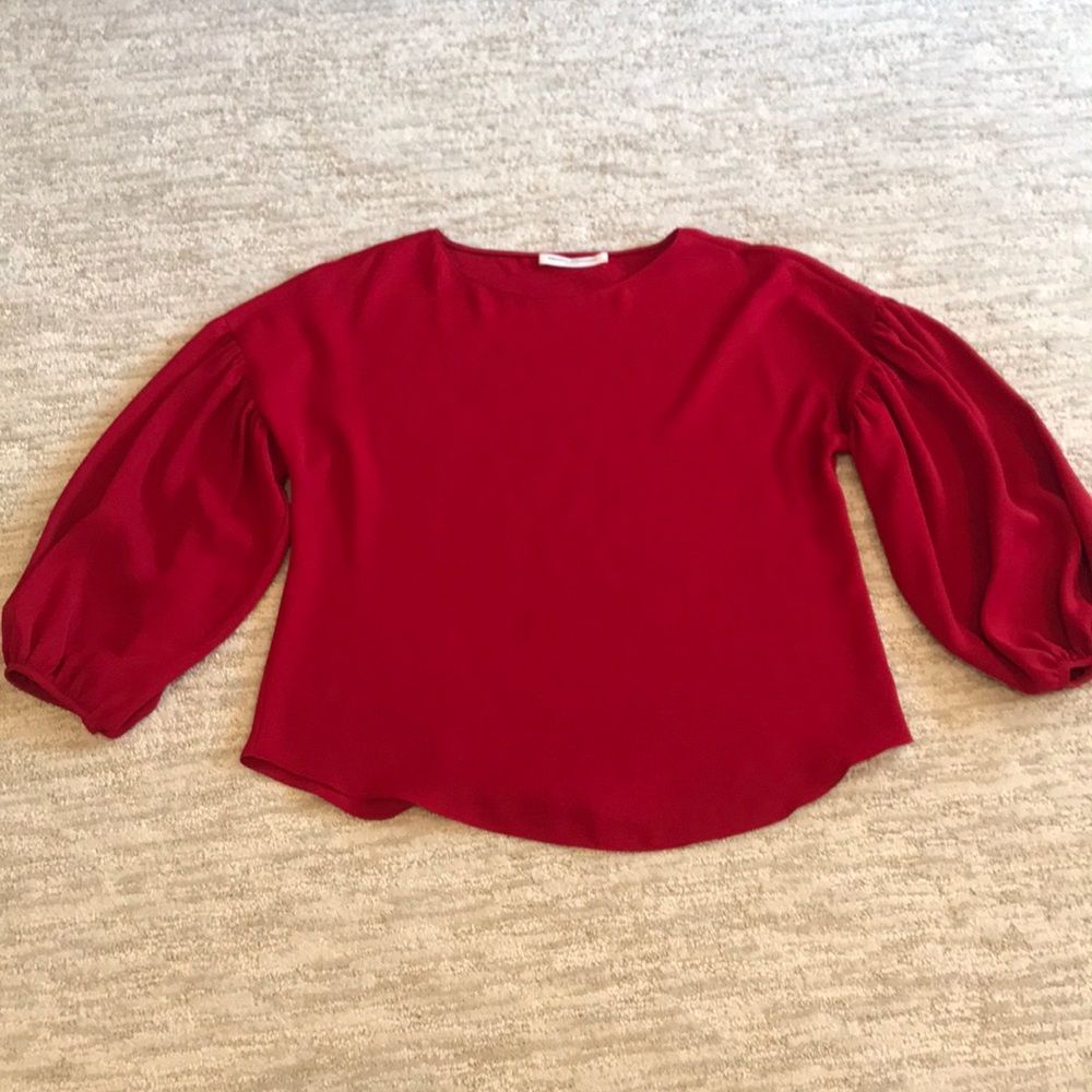 AMANDA UPRICHARD Red puff sleeve blouse. Med
